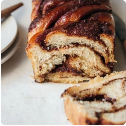 Broken Breads, cinnamon Babka