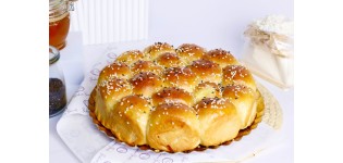 Broken Breads, Honey comb sourdough